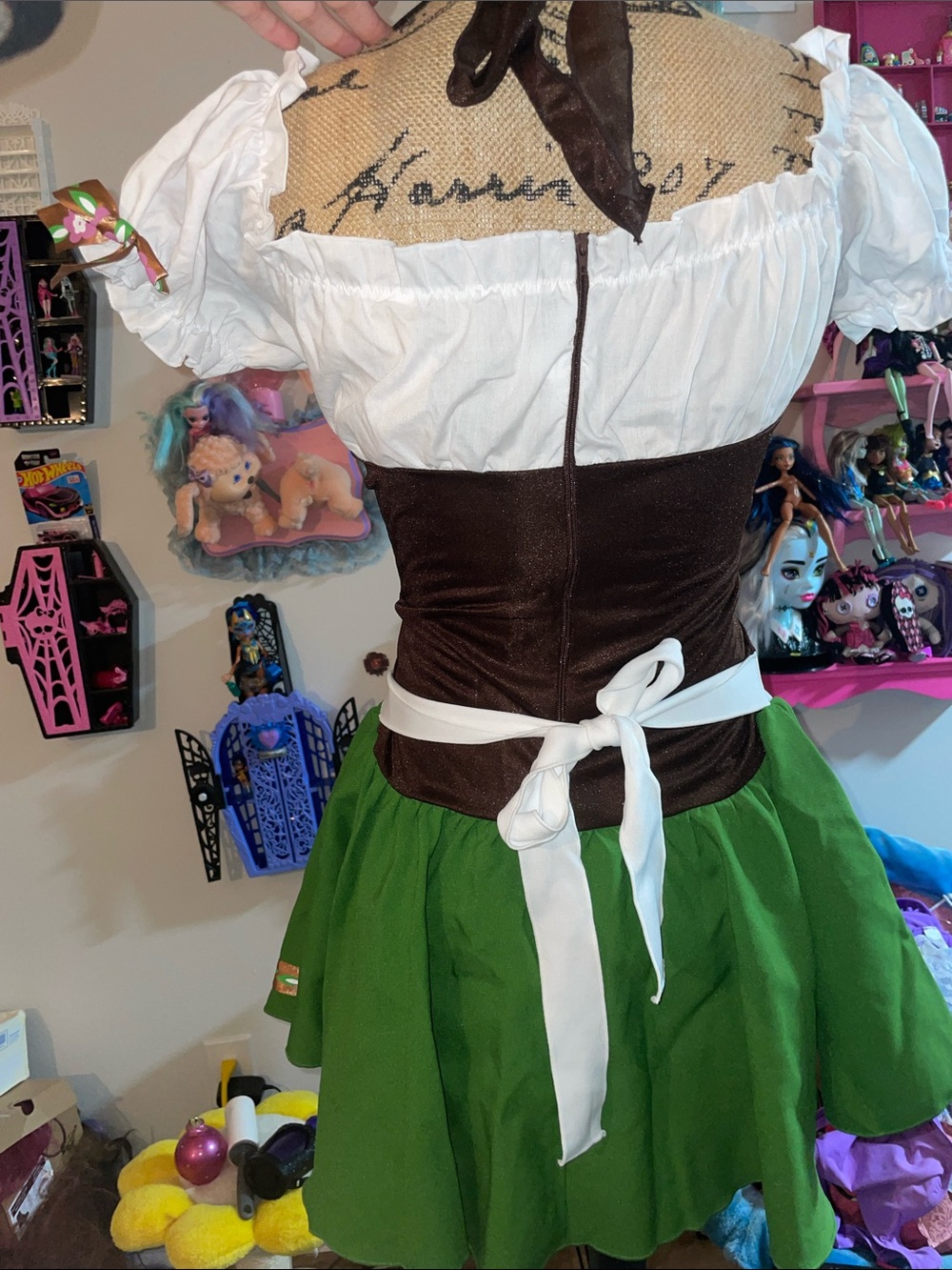 Women’s Green & White Floral Peasant Costume Dress with Pink Trim - Picture 6 of 7